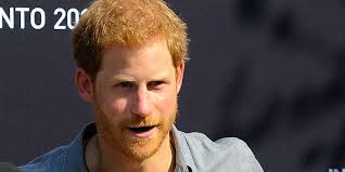 Eagles quarterback carson wentz and girlfriend madison oberg tied the knot, the nfl one ring isn't enough for carson wentz. Prince Harry Carson Wentz Looks Exactly Alike And The Internet Loves It