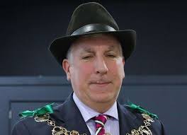 Decision to borrow £100m to kickstart the Otterpool Park development is  approved by Folkestone and Hythe District Council