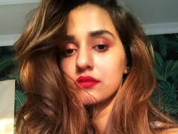 Disha patani (pronounced ˈd̪ɪʃa paːʈəˈni; Looking For Some Diy Makeup Inspo Allow Disha Patani To School You On A Perfect Summer Look