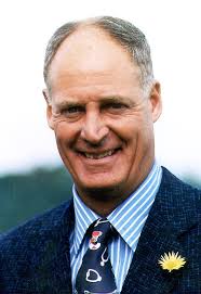 Oaklawn Park owner Cella dies at 81