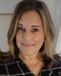 Rebecca Roche's Instagram, Twitter & Facebook