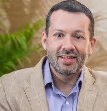 Rosanna Maietta's Instagram, Twitter & Facebook