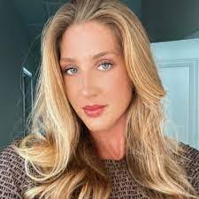 Sherry Enfinger's Instagram, Twitter & Facebook