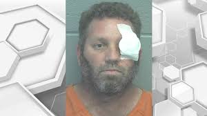 Lonnie Burcham's Instagram, Twitter & Facebook