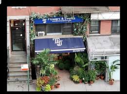 2 men slashed on subway hold suspect for police on upper east side. Tj Flowers Events 1640 York Ave New York Ny Florists Mapquest