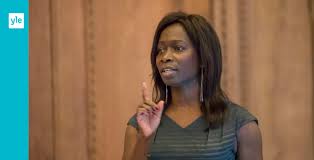 Find the perfect nyamko sabuni stock illustrations from getty images. Kommentar Nyamko Sabuni Blir Ny Partiledare For Liberalerna Lofvens Regering Skalver Utrikes Svenska Yle Fi