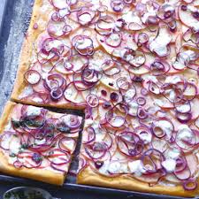 Probieren sie dann salzige kuchen mit einer vielzahl von herzhaften füllungen: Rezepte Pikante Kuchen Essen Und Trinken
