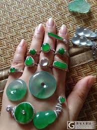 ป กพ นโดย vikki fam ใน jade