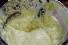 Super Easy 2 Ingredient Lemon Bars Recipe No Eggs Made With Cake Mix And Pie Filling This Delicious In 2020 Lemon Bars Recipe Lemon Bars Easy Lemon Dessert Recipes