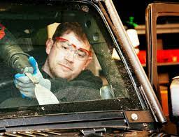 Unless you really know what you're doing, replacing the it is important to wear gloves when installing a new windshield. How Long Does It Take To Replace Or Repair A Windshield