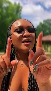 And I shole bumped them ends exactly how they used to do me! 😂✨❤️