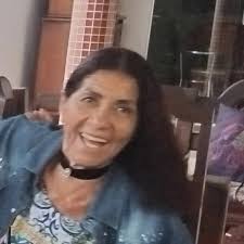 Amo essa foto descontraída da nossa diva com a Carla Camurati e o saudoso  Thales Pan Chacon na festa que comemorou o encerramento da novela Fera  Radical, em 1988. Obrigada, @eternamentecarlacamurati por