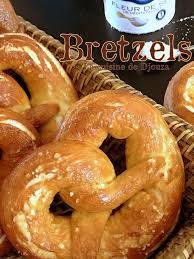 Epingle Sur Bretzel Alsacien