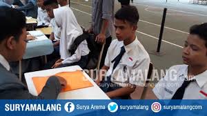 Program keahlian khusus yang menyiapkan siswa agar menjadi ahli dalam memproduksi film animasi. Ppdb 2018 Smkn 4 Kota Malang Kurangi Delapan Kelas Halaman 2 Surya Malang