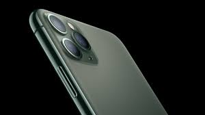 El sensor principal es de 12 mp y 26 mm, con una apertura f/1.8, un tamaño de píxel de 1.4 micras. Iphone 11 Pro And Iphone 11 Pro Max The Most Powerful And Advanced Smartphones Apple