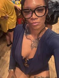 Happy bday to me 33 years