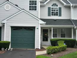 Lawrence 39 Larry 39 And Sheila Agranoff Licensed Real Estate Broker Associate And Licensed Salesperson Sold An Real Estate Broker Long Island Willow Wood