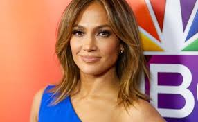 Jennifer lopez slips 'let's get loud' into her biden. Jennifer Lopez Is Getting Ready To Receive 2021 With Glamor Archyde