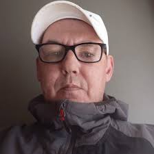 Anyone know what men's football teams train at the vines LB? Want to start  playing again!