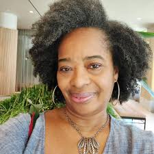 Can I use raw organic honey in tea?