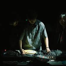 Bildergebnis für dj sniff