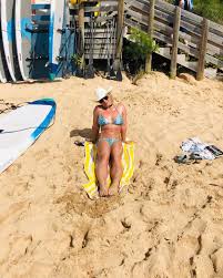 She grounds me and helps me find my feet and always. Britney Spears Shows Off Toned Bikini Body During Her Beach Vacation In Hawaii Bollywood News Bollywood Hungama