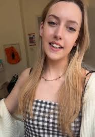 Alicia Hopper's Instagram, Twitter & Facebook