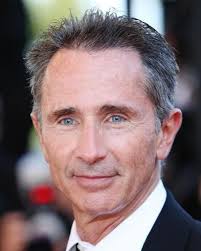 De ses débuts jusqu'à ses projets à venir. Who Is Thierry Lhermitte Dating Thierry Lhermitte Girlfriend Wife