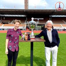 De presentatie is in handen van fidan ekiz en renze klamer. Olympisch Stadion Olympisch Twitter