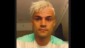 .2021, borussia dortmund, switzerland, swiss, bundesliga, manuel akanji fm21 attributes, current profile, reviews, manuel akanji in football manager 2021, borussia dortmund, switzerland, swiss. Xhaka Und Akanji Farben Sich Die Haare Blond Pilatustoday