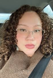 Who can do hair for a wedding at Highgate Manor in Vermont?