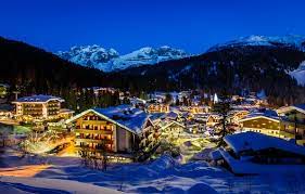 Top 5 destinatii de iarna din europa. Vacanta La Munte Agentii De Turism Chisinau Moldova Easytours Agentie De Turism Chisinau Easytours