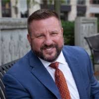 Paul Weglage's Instagram, Twitter & Facebook