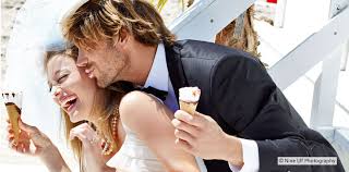 Sie wollen ihr hochzeitskleid oder ihre tägliche arbeitsbekleidung wie hemden professionell reinigen lassen? So Reinigen Sie Ihr Brautkleid