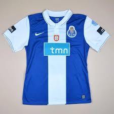 Wir haben hier aktuelle fc porto trikots, damit du diesen verein aus portugal im passenden outfit unterstützen kannst. Porto Home Fussball Trikots 2009 2010 Sponsored By Tmn