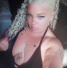 Bakery near the boardwalk in walking distance?