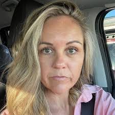 Alicia Watanabe's Instagram, Twitter & Facebook