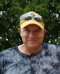 Kris Lowry's Instagram, Twitter & Facebook