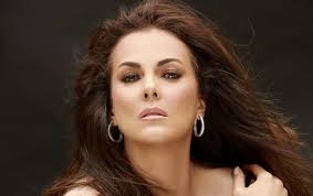 Edith Márquez: “La reina de los palenques” llegará a las Fiestas de Octubre