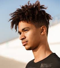 Scissor cut the top with a longer fringe to the side for subsequent styling as a quiff. 75 Creative Short On Sides Long On Top Haircuts 2019 Ideas