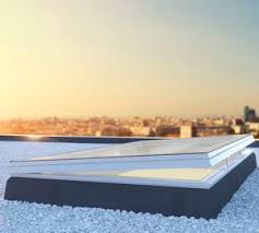 .lucernario gigante apribile consigli ciao a tutti, mi servirebbe un consiglio su un fornitore in grado di realizzare a misura un elemento architettonico problematico e singolare. Lucernario Cupola Per Illuminazione Tutti I Produttori Del Design E Dell Architettura Video
