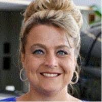 Dena Henson's Instagram, Twitter & Facebook