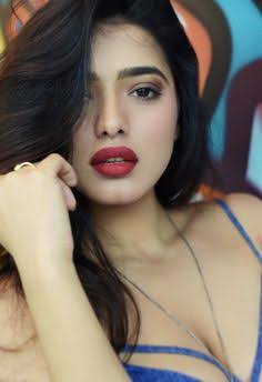Call Girl Model 3