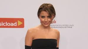 Kaum zu glauben, wie anders sie früher aussah. Erinnert Ihr Euch So Sah Sophia Thomalla Zu Gntm Zeiten Aus