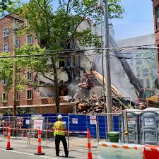 Yale Alumni Magazine - News update