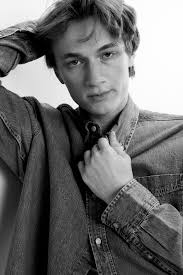 A Little Cloud/A Heavy Rain (Short 2024)