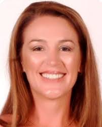 Elisa Porter's Instagram, Twitter & Facebook