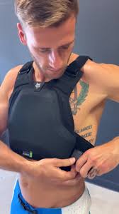 🔥 Ken Roczen rocking the FOX AIRFRAME chest protector!, Protection,  comfort, and style — that’s pure FOX Racing. 💪, Now available online at  gear2win.com and in our Lommel store 🏁, 👉 Gear up like the ...