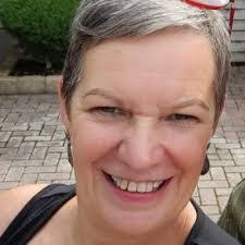 Mitzi James's Instagram, Twitter & Facebook