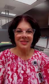 Gina Branham's Instagram, Twitter & Facebook